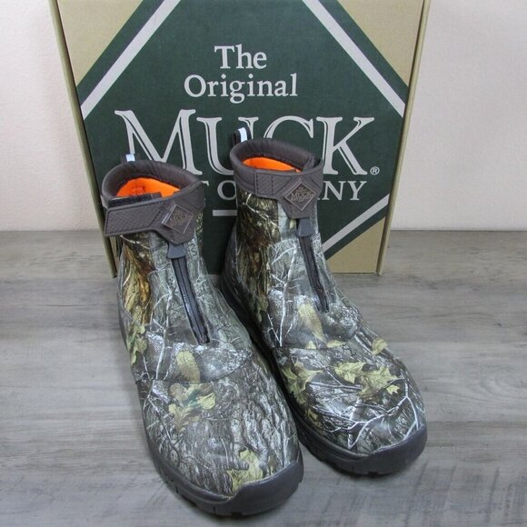 Muck Boot Co Men's 15 Apex Mid Zip Camo Round Toe Pull on Mud Boot Bison/Realtre - Picture 3 of 5